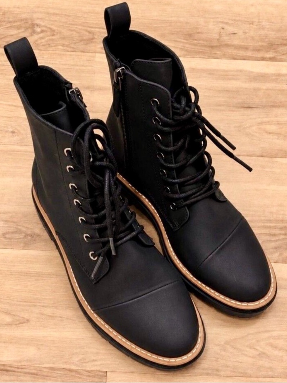TOMS Black Combat Boots Lace Up/Side Zip Women’s Size 7 LNWT